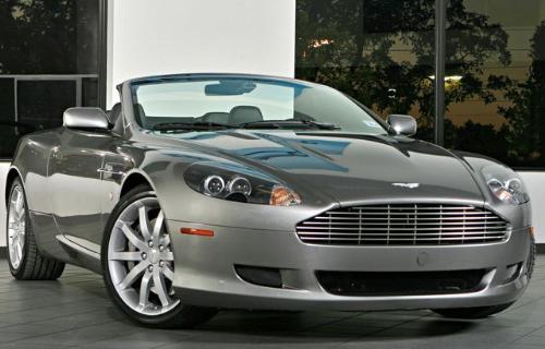 Aston Martin DB9 Convertible Version - This is a Aston Martin DB9 convertible version. Which is also really nice. I really like it. It's cool.