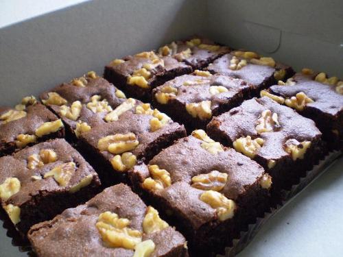 walnut brownies  - brownies walnut