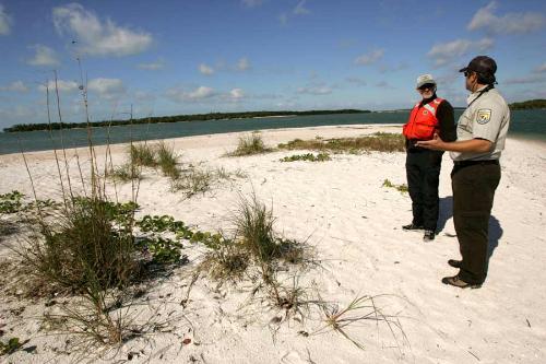 Beautiful scene  - this is a very nice photo of the beach