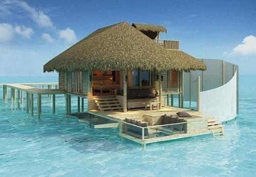 Lost Paradise - It is an picnic spot for newly married couple in the Indian Ocean.