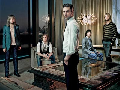 maroon photo - maroon five is very handsome
