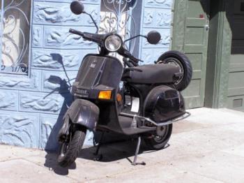 Bajaj I love my scooter - Bajaj Scooter Bajaj I love my scooter - Bajaj Scooter