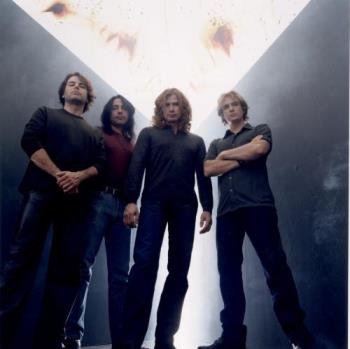 Megadeth - One of my favorite bands.Megadeth is one of the best speed,thrash and heavy metal bands in the world.