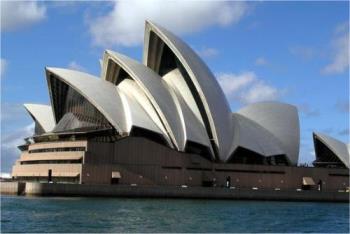 Sydeny - Opera House - Sydney - Opera House. One of the wonderers of the new world from the sea. A beautiful place!