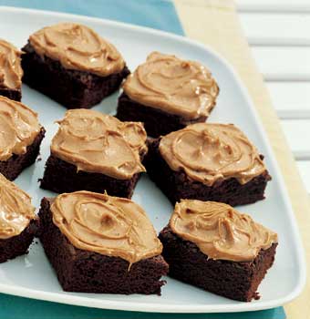 Brownies w/ Peanut Butter Frosting - Oh can&#039;t you just taste these lovely fudge brownies with peanut butter frosting...yummm I can&#039;t wait to make some.