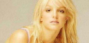 Britney Spear - A line of lyric in Britney Spear song I&#039;m not a girl,not yet a woman says "Life doesn&#039;t always goes my way"