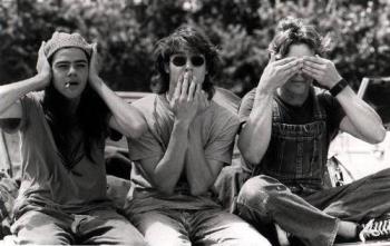 Dazed & Confused - See no evil, speak no evil, hear no evil .. at least on the last day of school!