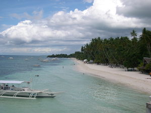 beach resort - this the alona beach resort in ubay bohol looks like a paradise.