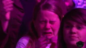 Girl crying - Girl crying at american idol