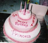 My Daughters 4th birthday cake! - cake