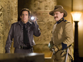 ben stiller & robin williams - ben stiller & robin williams in the movie night at the museum