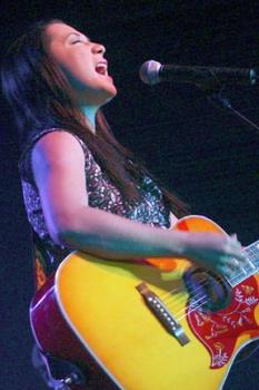 My Celebrity Crush... Michelle Branch! - My celebrity crush...
Michelle Branch!
She has the characteristics I want for a girl.