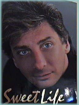 Barry Manilow - This is the cover of Barry Manilow&#039;s autobiography, Sweet Life.