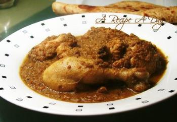 chicken Xacuti  - You will definitely love this dish , if u love spices..