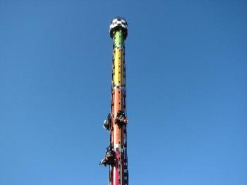 Drop Zone - 230 straight up, then dropped Drop Zone - 230 straight up, then dropped