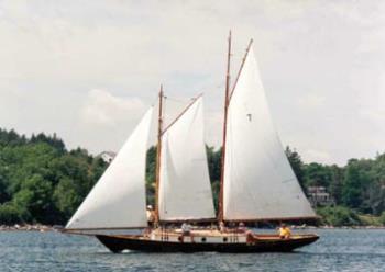 Image of a schooner type ship - schooner ship sailing