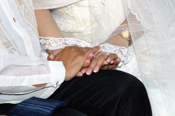 wedding pictures - holding hands,exchanging vows and loving each other forever!