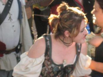 Serving Wench - Speaking of wenches Serving Wench - Speaking of wenches