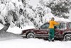 blizzard - it&#039;s dangerous to drive during a snowstorm