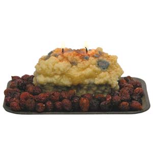blueberry pie candle - shaped just like a blueberry cobbler straight from your oven.