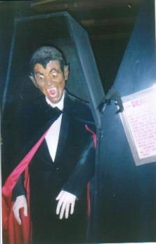dracula - this is a picture representing dracula from a wax musium
