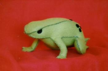 my felt toy frog - mu felt toy frog