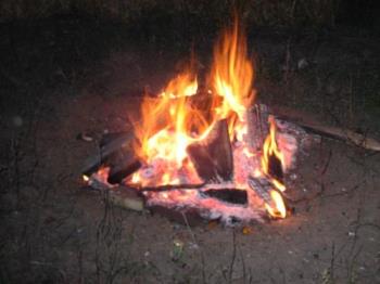 Bonfire - love the flames flickering