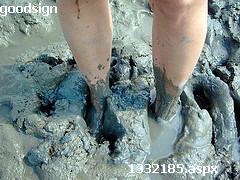 BAREfooted - Barefooted in the mud. [mylot discussion serial number: 1332185.aspx BAREfooted - Barefooted in the mud. [mylot discussion serial number: 1332185.aspx