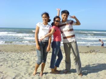 Bora - Bora-kunohay. :) In the beach with my friends. It was fun