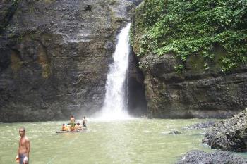 pagsanjan falls - this is pagsanjan falls in laguna, philippines