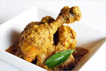 Malaysia Food - Rendang Chicken - This is Rendang Chicken , a popular spicy gravy chicken cuisine in Malaysia.