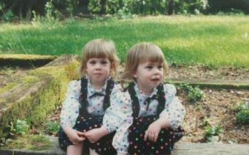 Twins - Identical twin girls