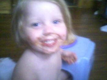 My daughter eating spaghetti o&#039;s - My messy eater, eating spaghetti o&#039;s.......making mommy smile!