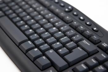 computer keyboard - This is a photo of a black pc keyboard.