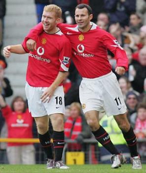 Paul Scholes and Ryan Giggs - Paul Scholes and Ryan Giggs - Manchester United legends