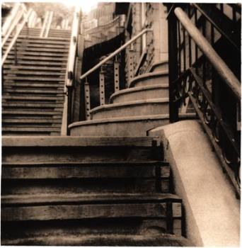 Creepy Stairs - Fall from this stairs to see and feel your death.