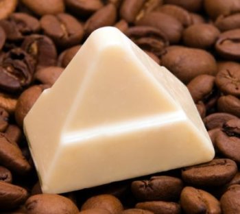 white choclate - a piece of white choclate