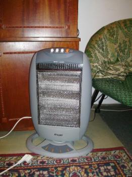 My new halogen heater - My new halogen heater that produces both light and heat. It has 2 levels of power and is able to turn from one side to the other heating at a degree of about 75 degrees spread area.