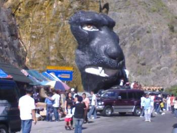 The Lion - RawRR!! The famous lion head at Kennon Road, Baguio City