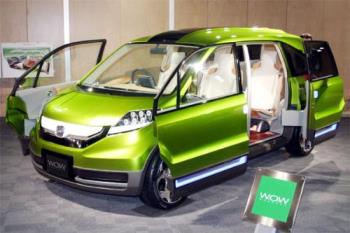 Honda Wow - The latest Honda concept car that featured the Suicide Doors with a twist! Honda Wow - The latest Honda concept car that featured the Suicide Doors with a twist!