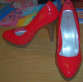 red high heels for rosekitty - A special gift for a special friend :)