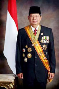ri 1, sby - SBY as the president, i took this picture from http://yuhendrablog.wordpress.com