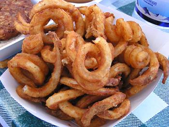 curly fries - I have never tried curly fries and guess it is very much same as the straight ones or are they prepared in some other way?