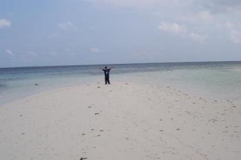White Beach - Another white beach in Southern Philippines. Unexploited... pristine...