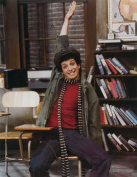 Oooh ooooh ooooh! Pick me Mistah Kotter!  - Here's a flash from the past--Horseshack from Mr. Kotter's class! Remember the skinny little guy with the big nose that always stuck his hand up high and would cry out, "Oooooh! Oooooh! Oooooh!" and beg Mr. Kotter to call on him. Mr. Kotter's class was full of misfits, but it did bring us the most famous alum, John 'Vinnie Barbarino' Travolta!