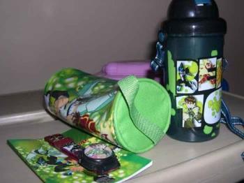Ben 10 stuff - This is the stuff of ben 10 that we bought for my daughter.