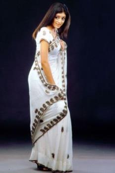 Wearing Indiand saree - Err...Can a non-Indian Girl Wear a Sari.. Why not?
http://hubpages.com/hub/indiansarees