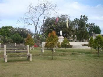 plaza argao - this is the municipal plaza or park located in front of the municipal hall