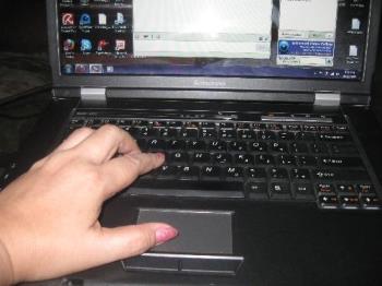 laptop - laptop in use at home