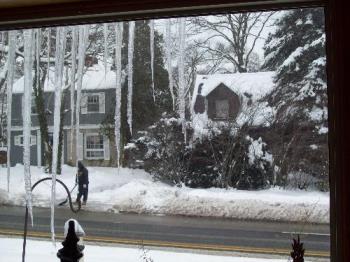 snow, icicles, cold - Just watching these grow makes me cold!